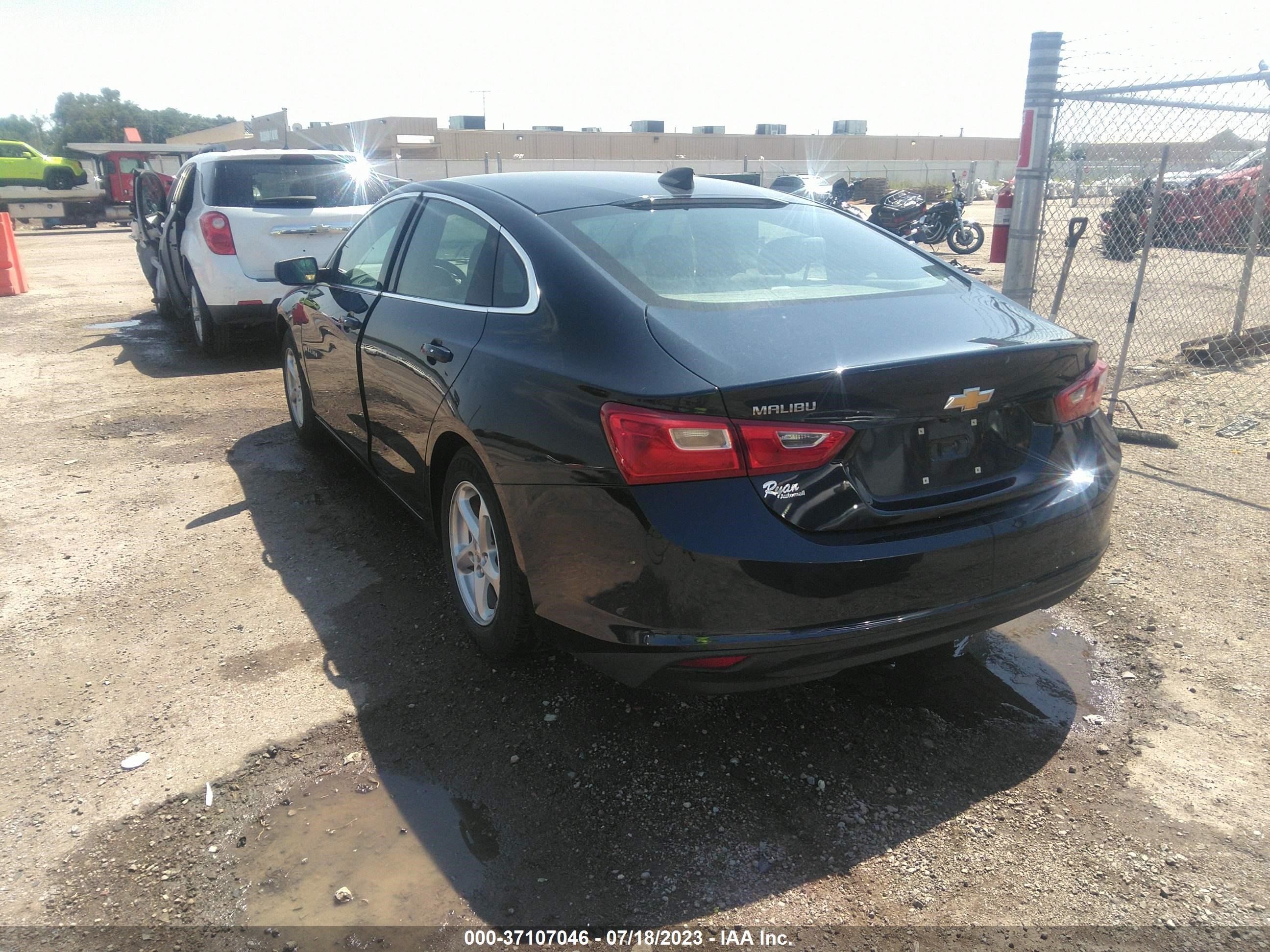 Photo 2 VIN: 1G1ZB5ST4HF273109 - CHEVROLET MALIBU 