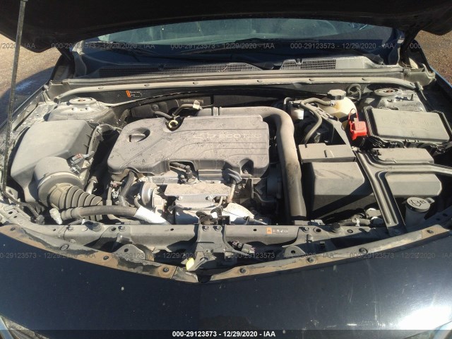 Photo 9 VIN: 1G1ZB5ST4JF176322 - CHEVROLET MALIBU 