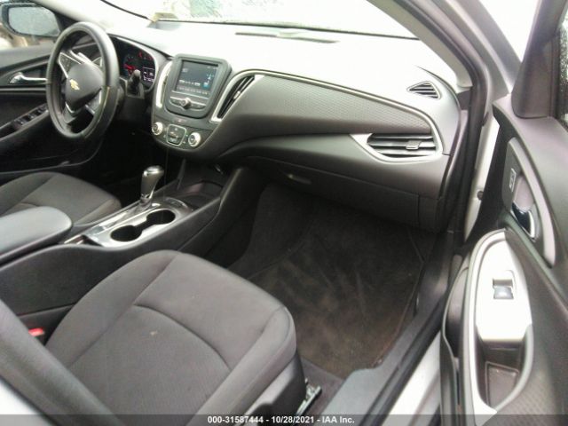 Photo 4 VIN: 1G1ZB5ST4JF247566 - CHEVROLET MALIBU 