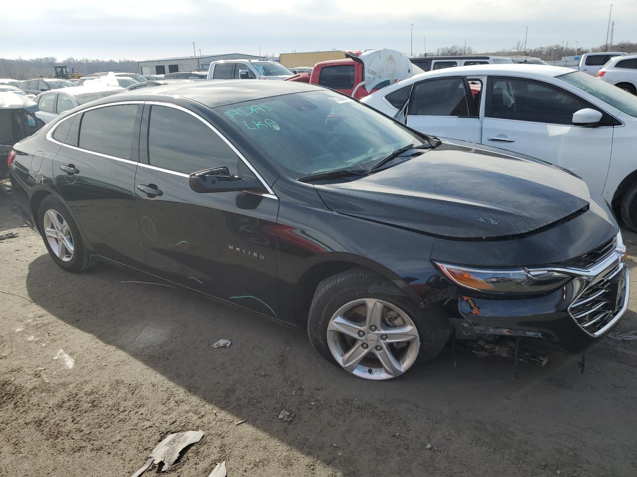 Photo 3 VIN: 1G1ZB5ST4PF123354 - CHEVROLET MALIBU 