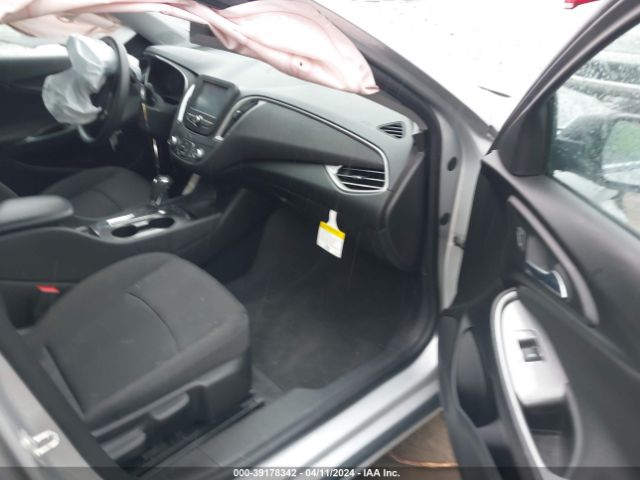 Photo 4 VIN: 1G1ZB5ST5JF203303 - CHEVROLET MALIBU 