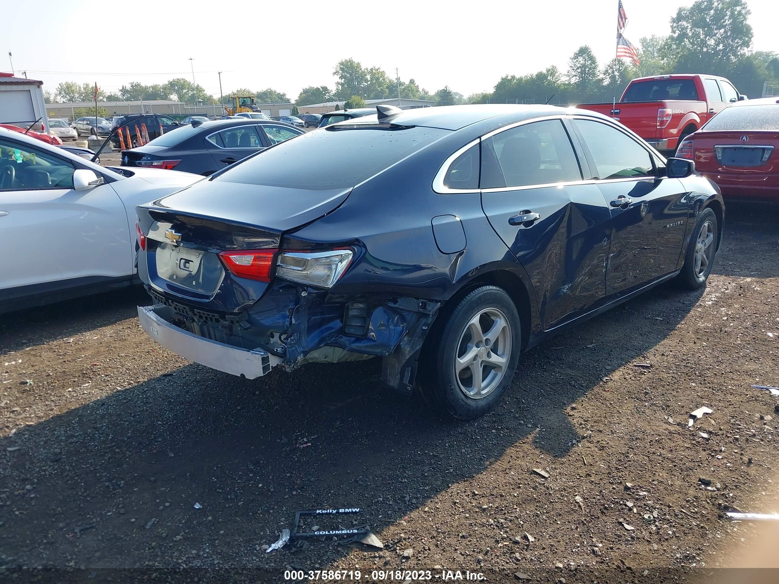 Photo 3 VIN: 1G1ZB5ST5JF220053 - CHEVROLET MALIBU 