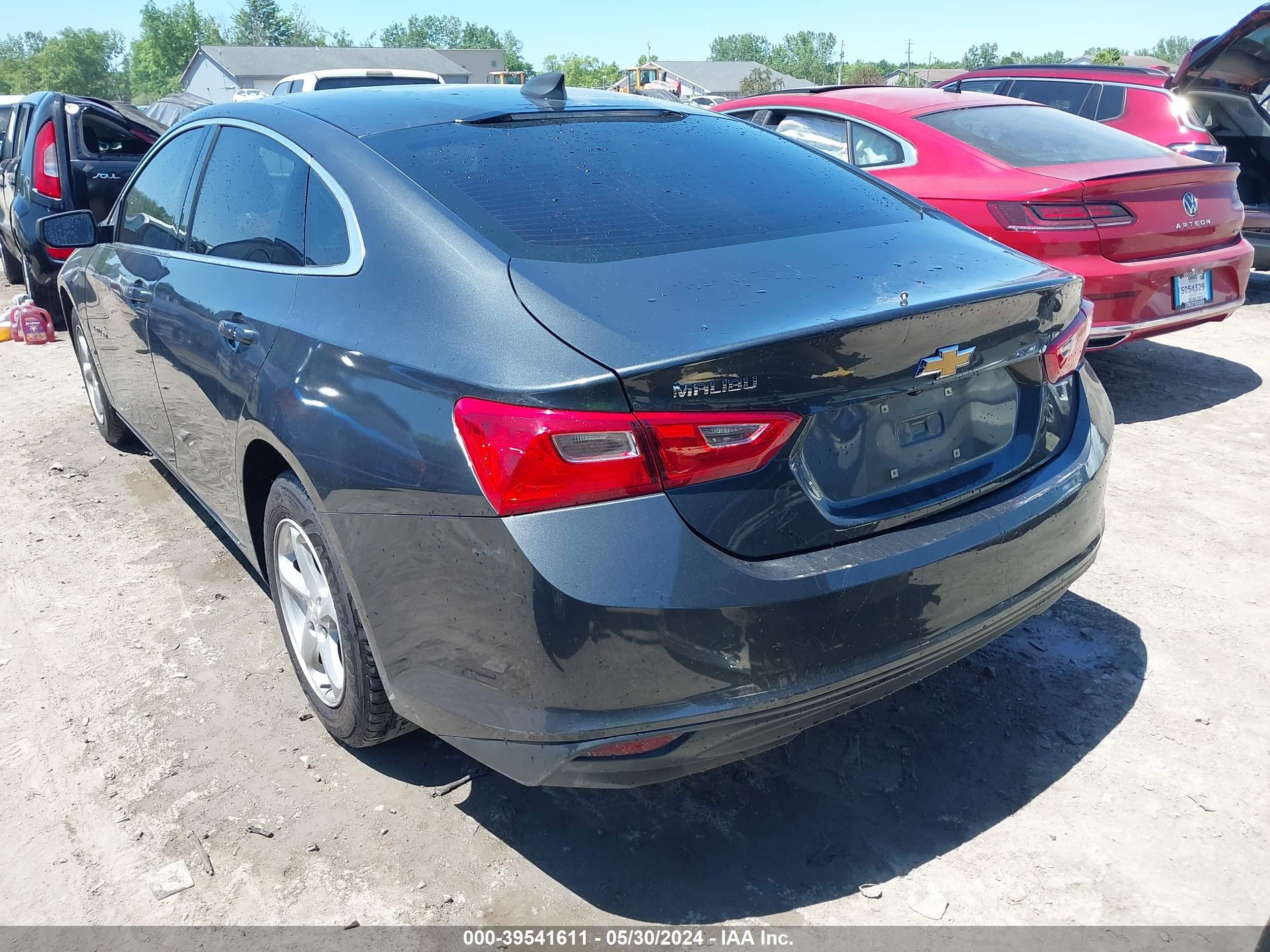 Photo 2 VIN: 1G1ZB5ST5JF223065 - CHEVROLET MALIBU 