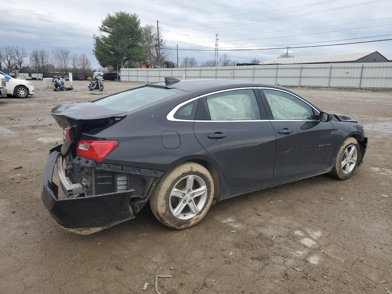 Photo 2 VIN: 1G1ZB5ST6LF015683 - CHEVROLET MALIBU 