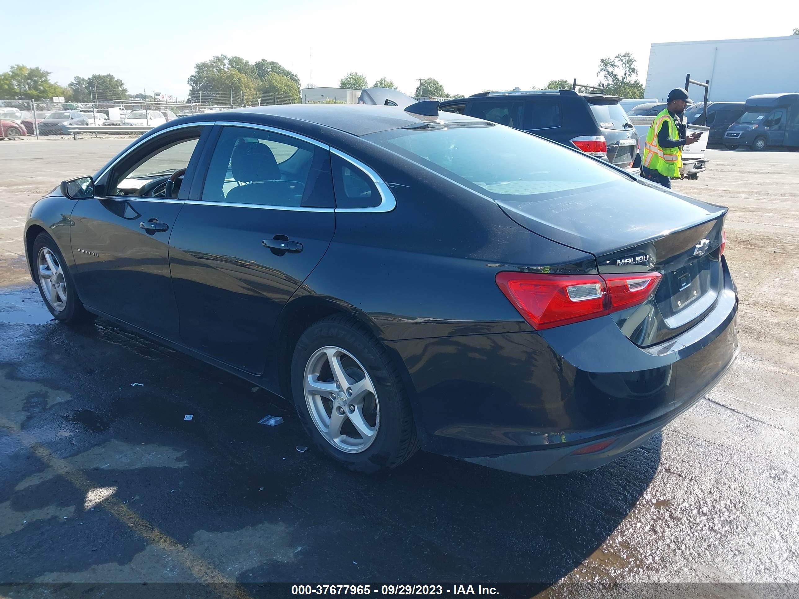 Photo 2 VIN: 1G1ZB5ST7GF356726 - CHEVROLET MALIBU 