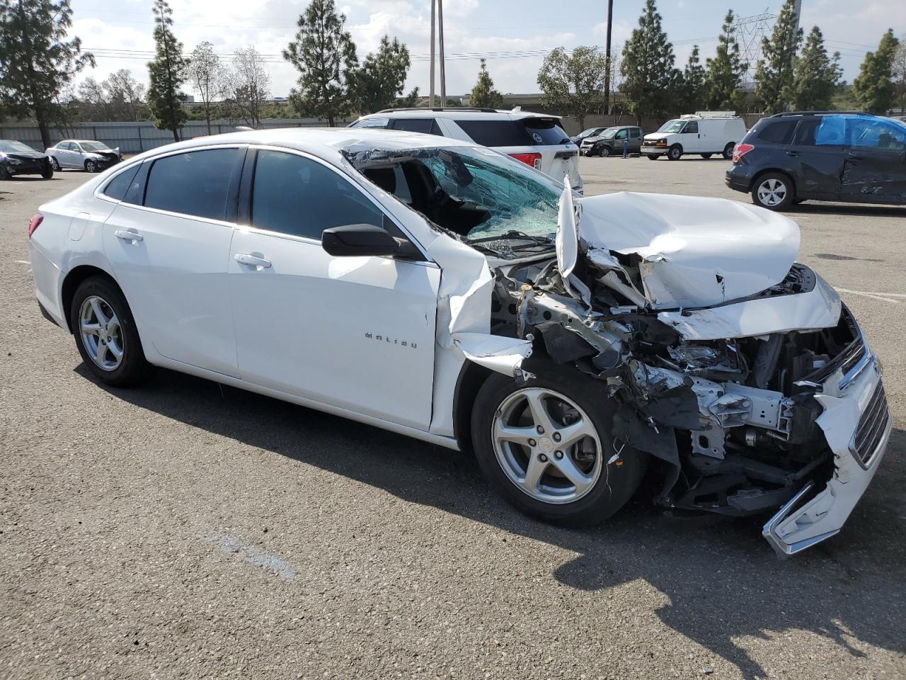 Photo 3 VIN: 1G1ZB5ST7JF220376 - CHEVROLET MALIBU 