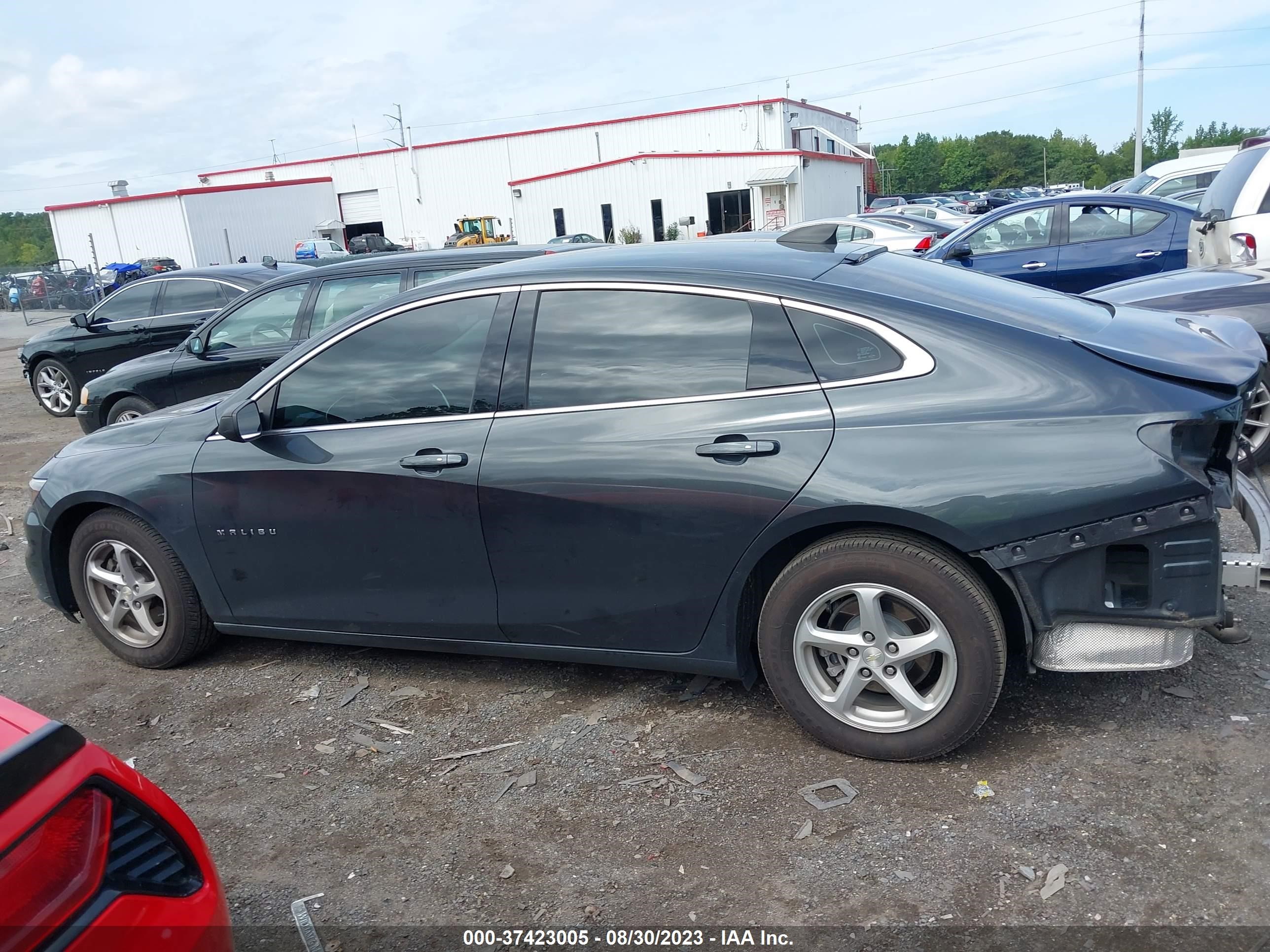 Photo 13 VIN: 1G1ZB5ST7JF235721 - CHEVROLET MALIBU 