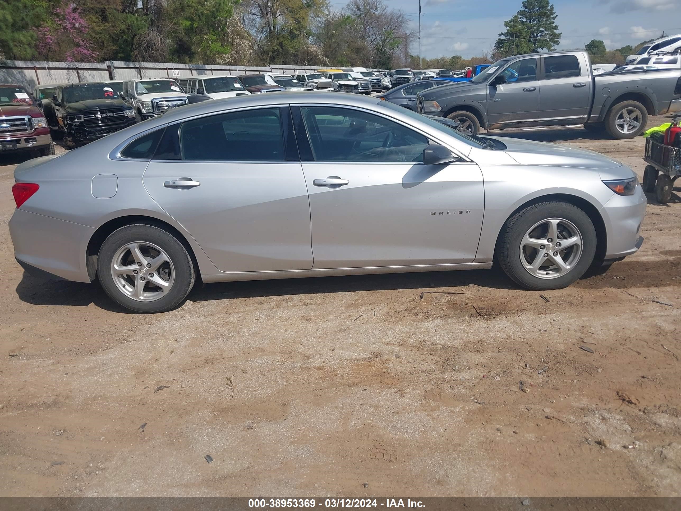 Photo 12 VIN: 1G1ZB5ST7JF239249 - CHEVROLET MALIBU 