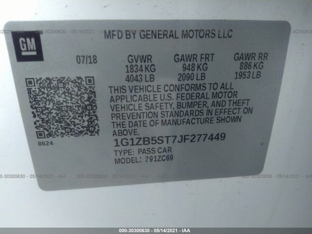 Photo 8 VIN: 1G1ZB5ST7JF277449 - CHEVROLET MALIBU 