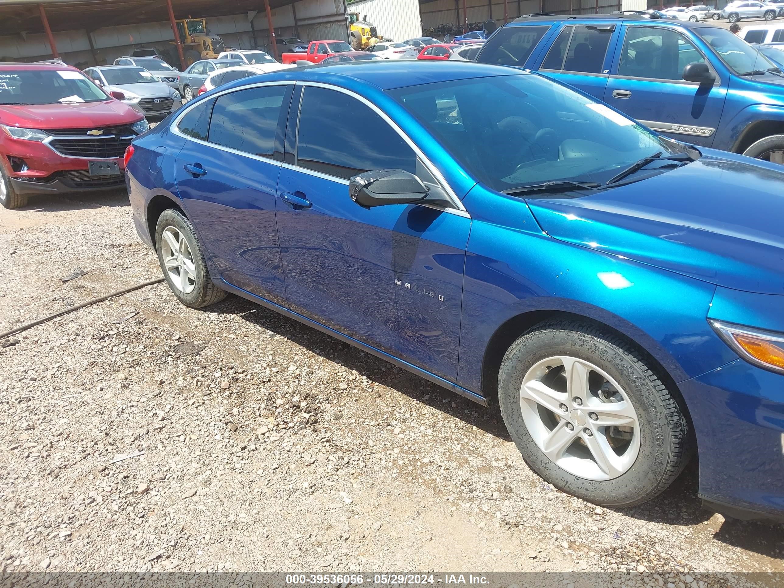 Photo 5 VIN: 1G1ZB5ST7KF215034 - CHEVROLET MALIBU 