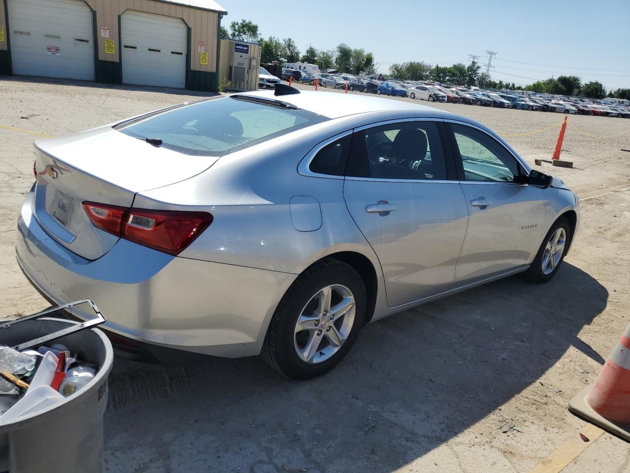 Photo 2 VIN: 1G1ZB5ST7MF047544 - CHEVROLET MALIBU 