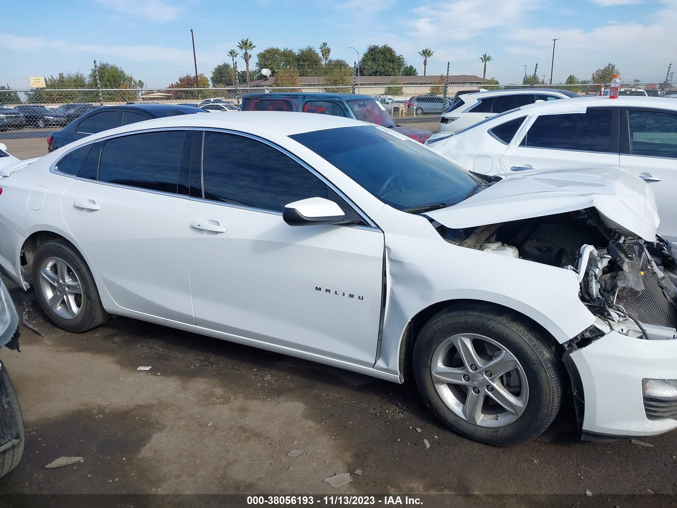 Photo 13 VIN: 1G1ZB5ST7MF054705 - CHEVROLET MALIBU 