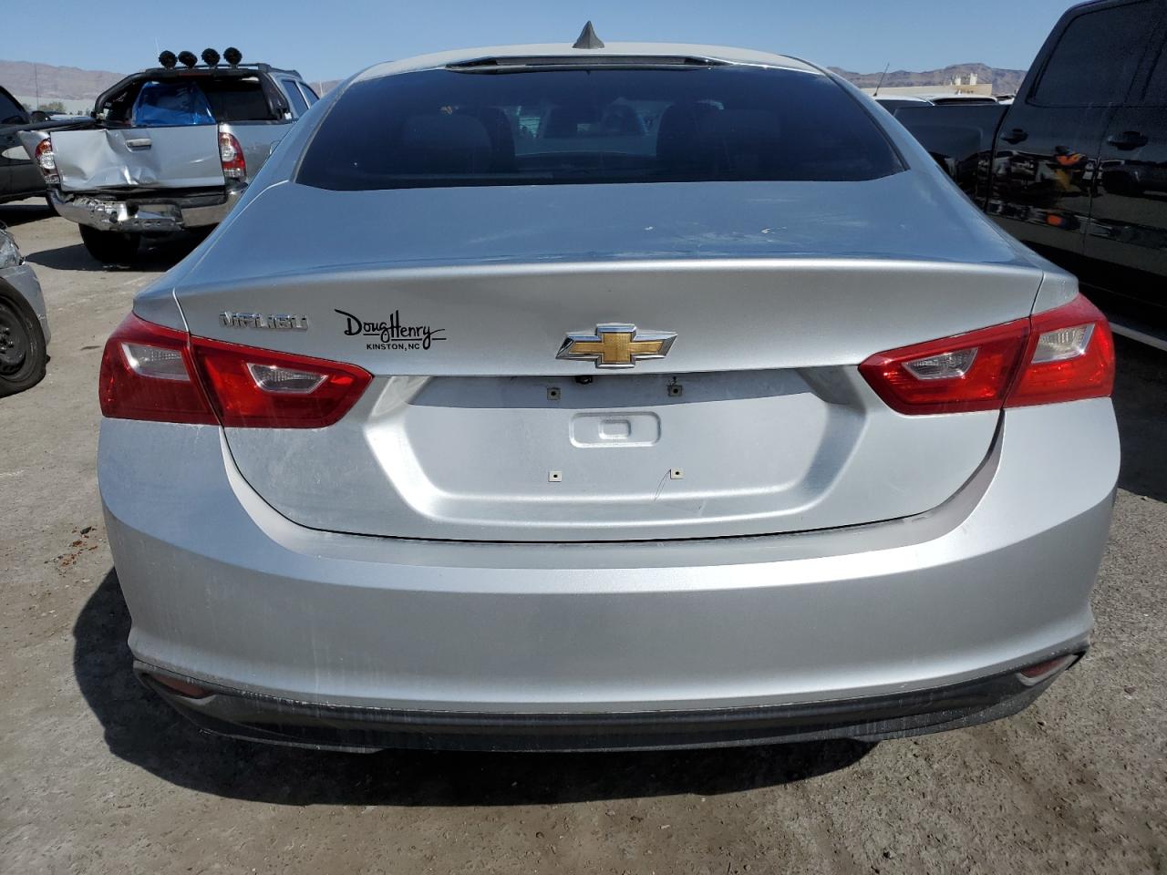 Photo 5 VIN: 1G1ZB5ST8JF152170 - CHEVROLET MALIBU LS 