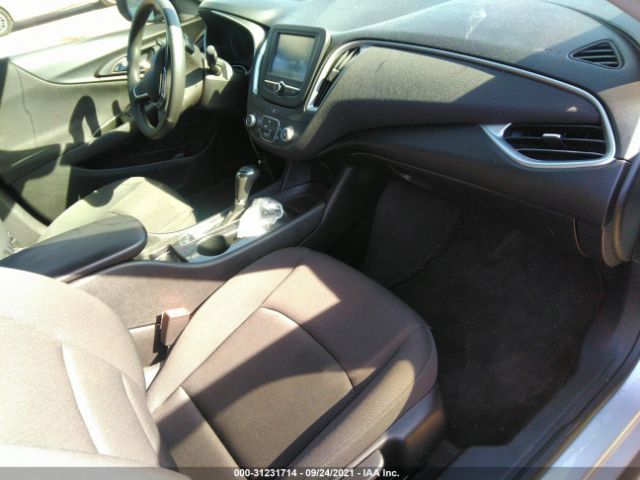 Photo 4 VIN: 1G1ZB5ST8JF216532 - CHEVROLET MALIBU 