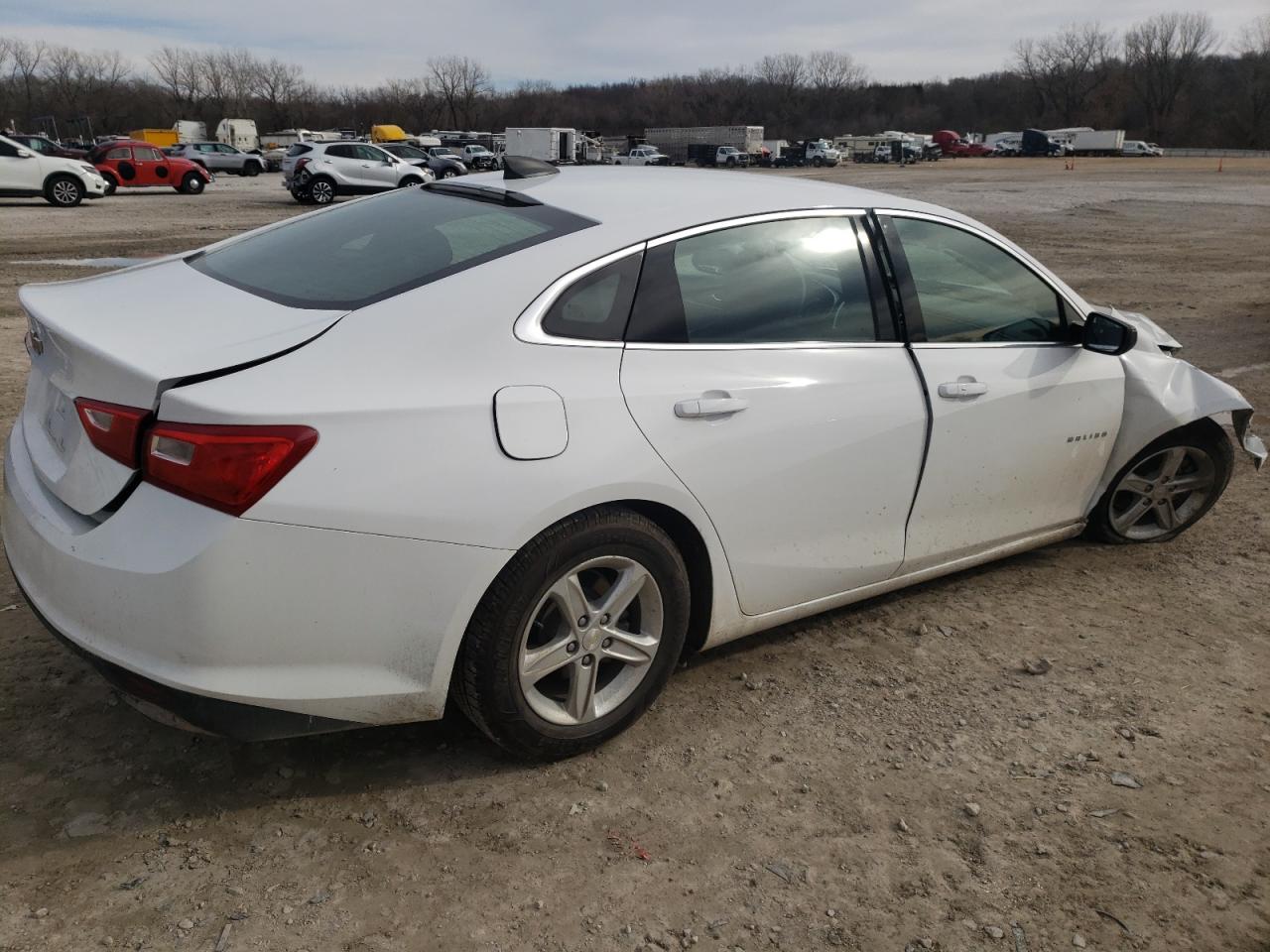 Photo 2 VIN: 1G1ZB5ST8LF136702 - CHEVROLET MALIBU 