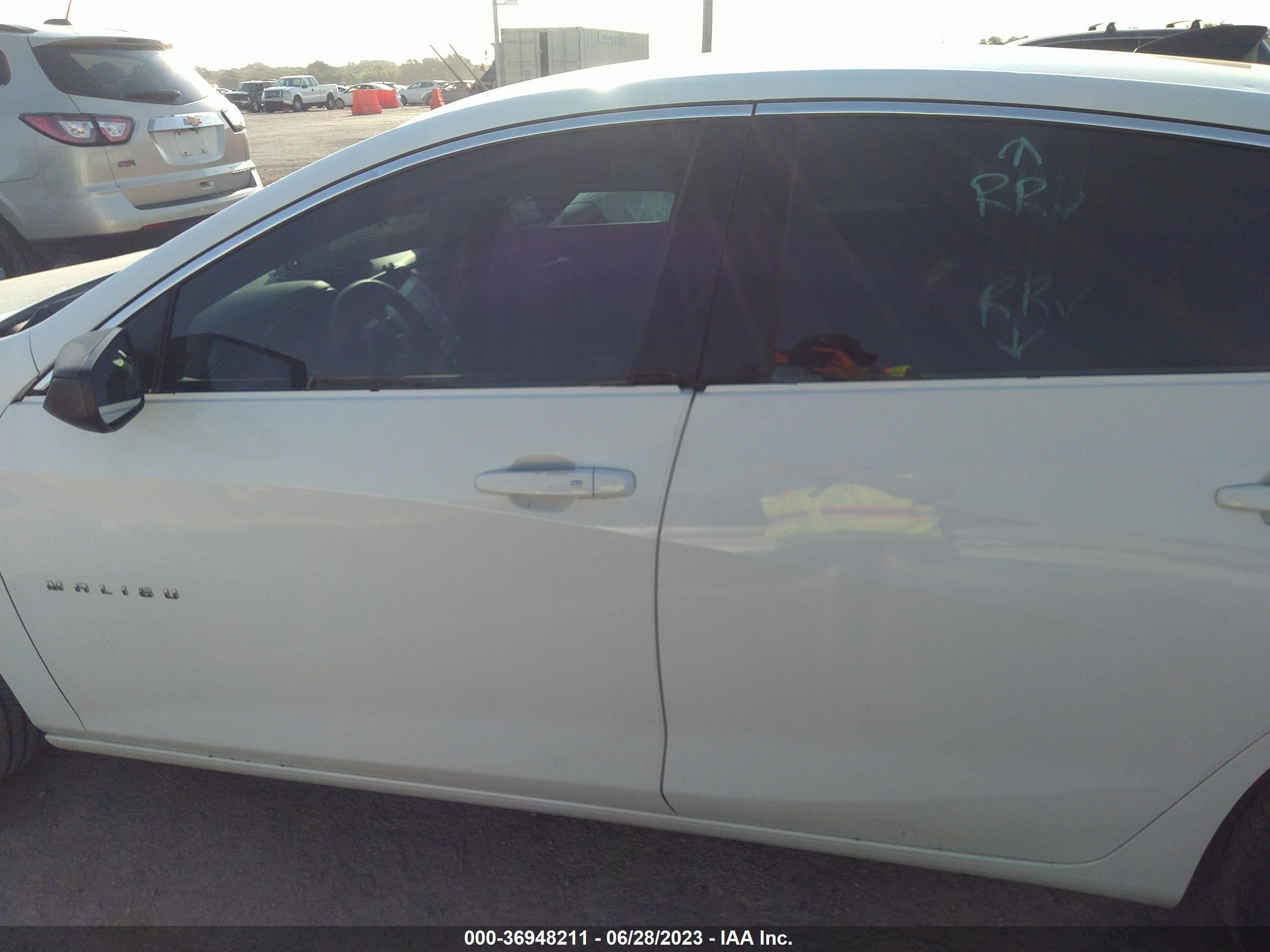 Photo 13 VIN: 1G1ZB5ST8NF191394 - CHEVROLET MALIBU 