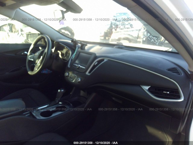 Photo 4 VIN: 1G1ZB5ST9HF220986 - CHEVROLET MALIBU 