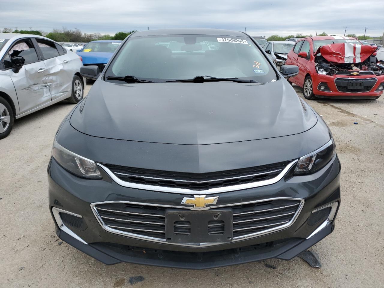 Photo 4 VIN: 1G1ZB5ST9JF227247 - CHEVROLET MALIBU 