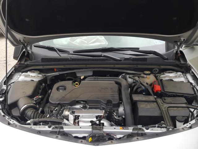 Photo 6 VIN: 1G1ZB5ST9JF262483 - CHEVROLET MALIBU LS 