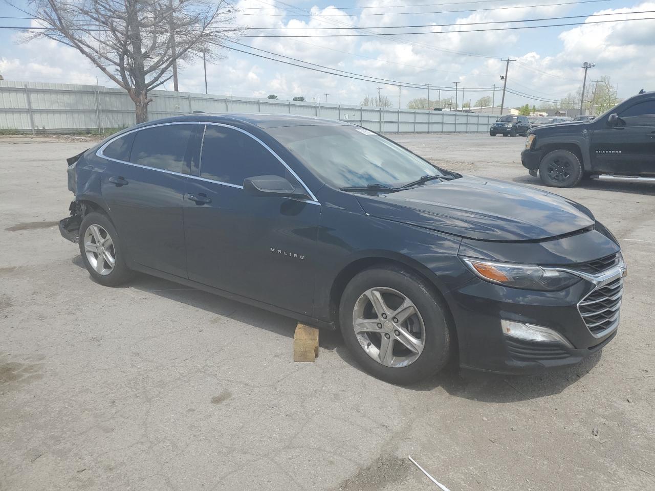 Photo 3 VIN: 1G1ZB5ST9LF012440 - CHEVROLET MALIBU 