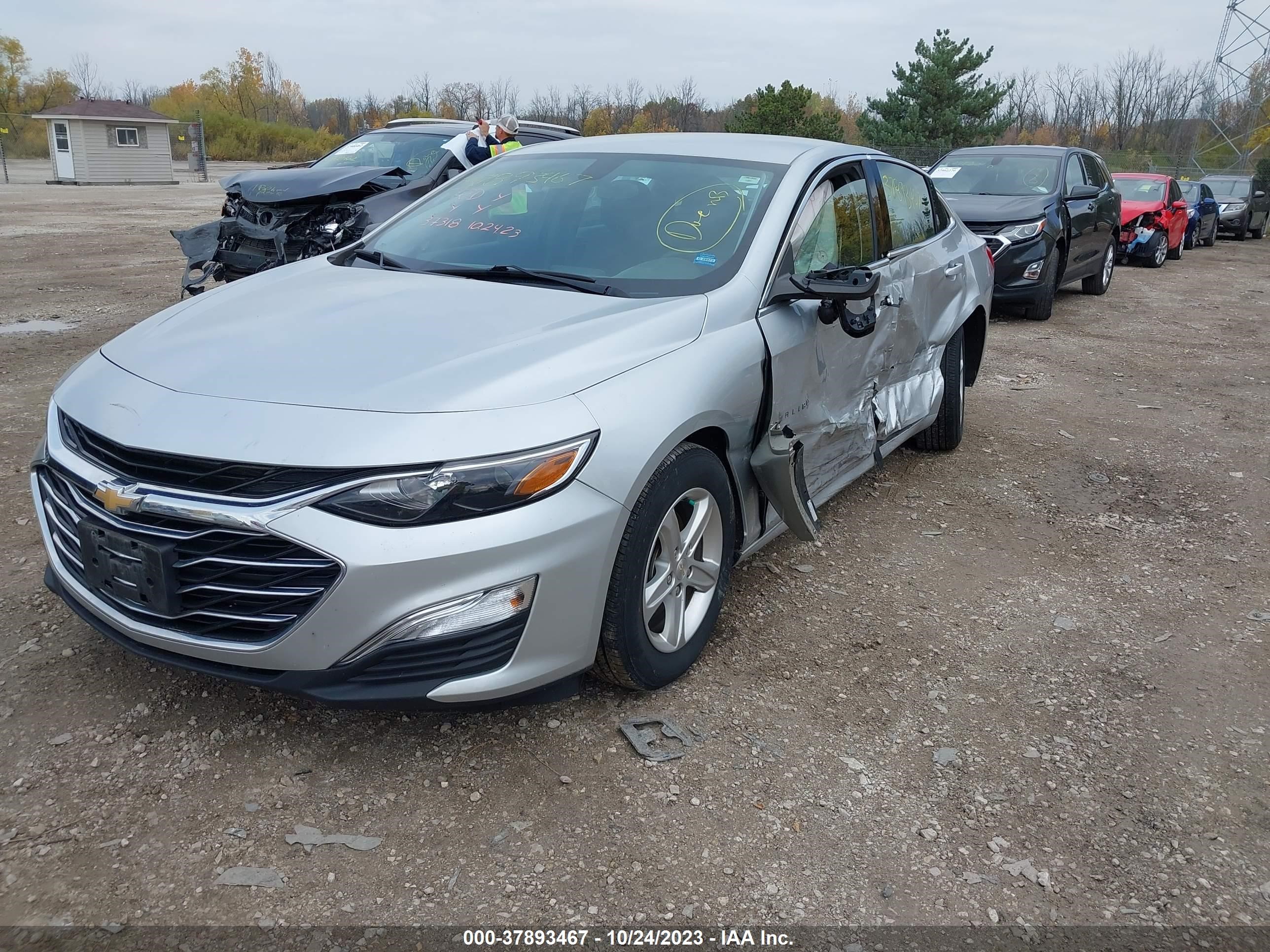 Photo 1 VIN: 1G1ZB5ST9LF124185 - CHEVROLET MALIBU 