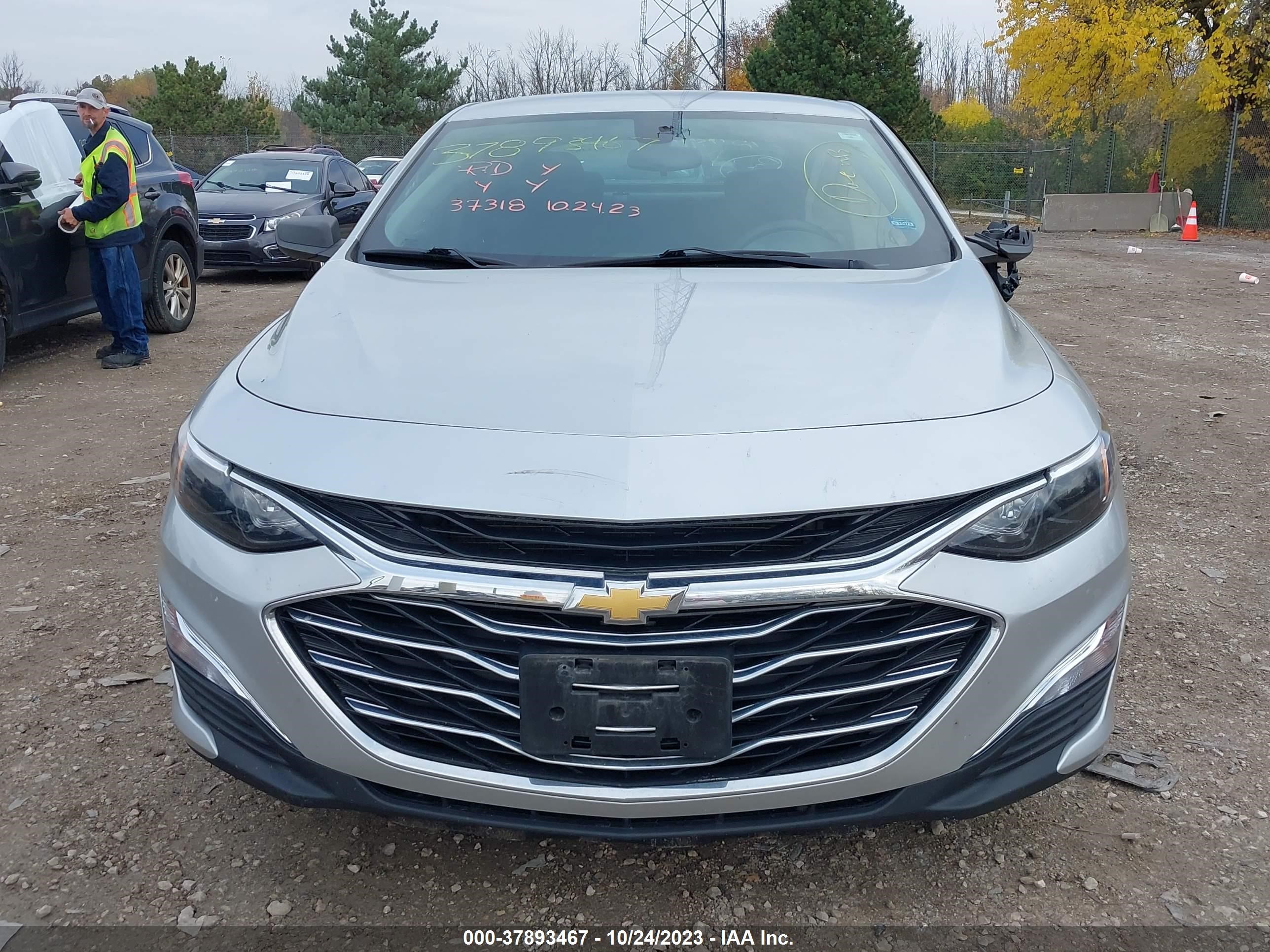 Photo 12 VIN: 1G1ZB5ST9LF124185 - CHEVROLET MALIBU 