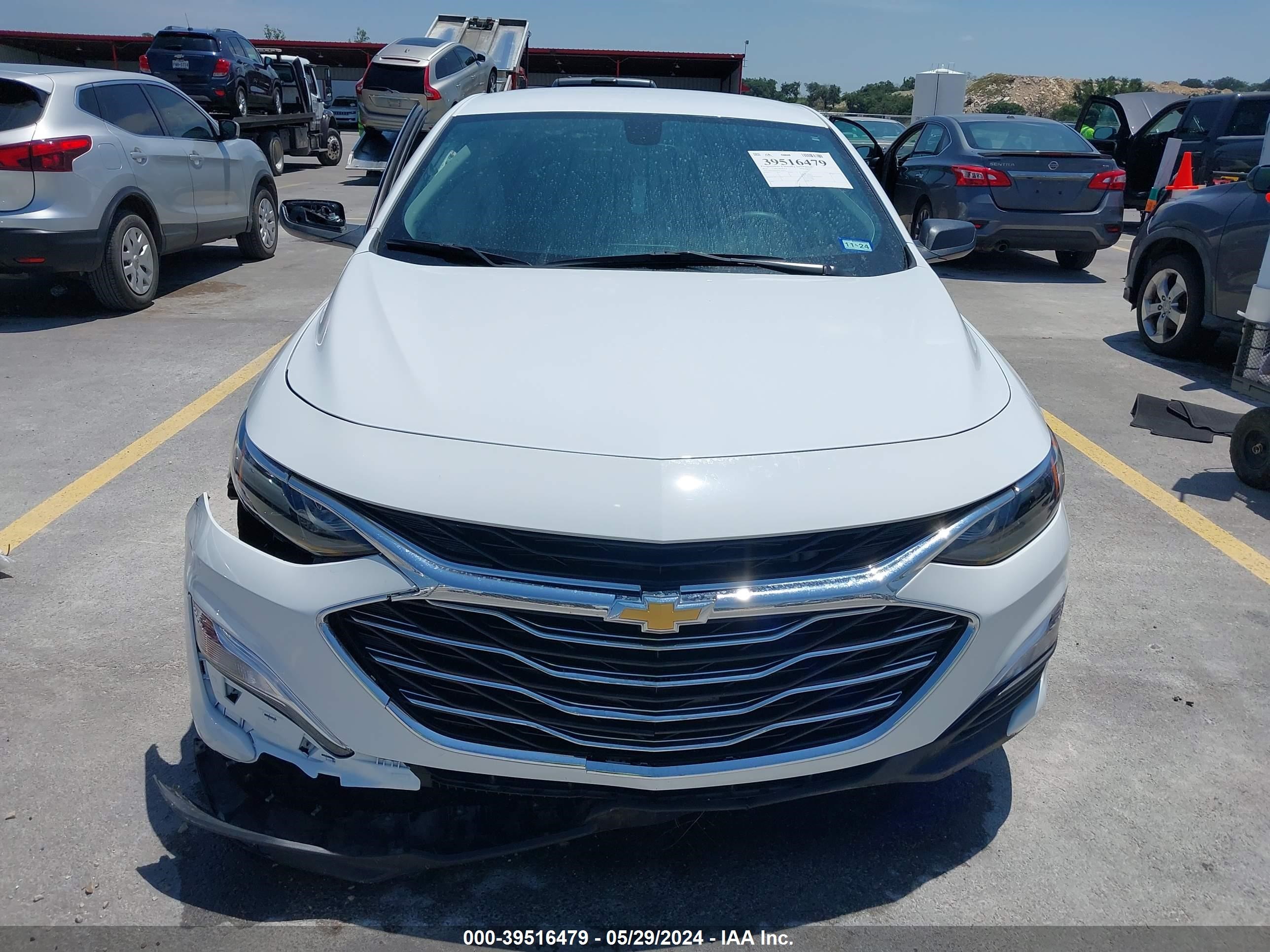 Photo 11 VIN: 1G1ZB5ST9NF185877 - CHEVROLET MALIBU 