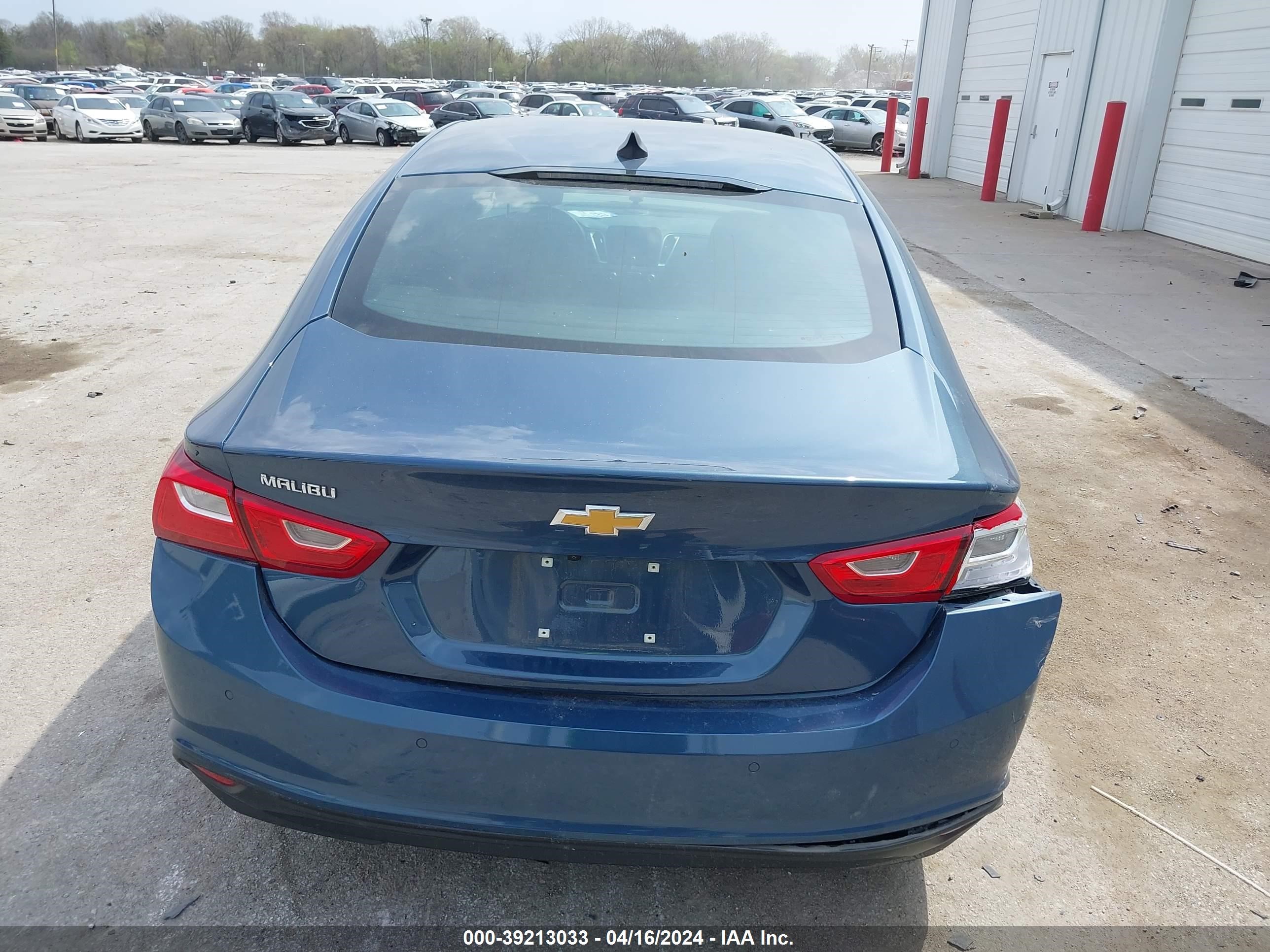 Photo 15 VIN: 1G1ZB5ST9RF136202 - CHEVROLET MALIBU 