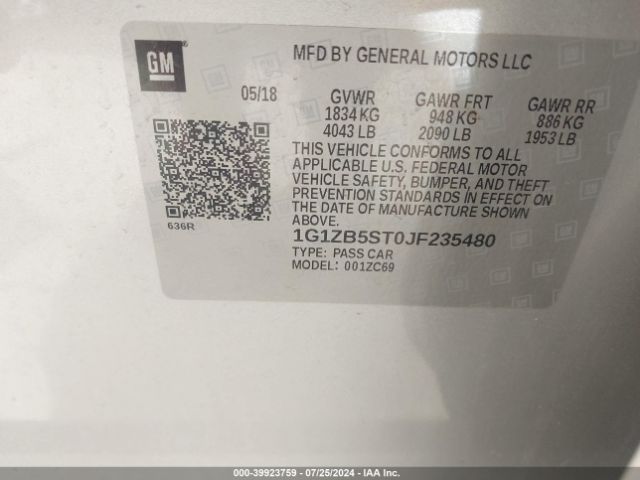 Photo 8 VIN: 1G1ZB5STOJF235480 - CHEVROLET MALIBU 