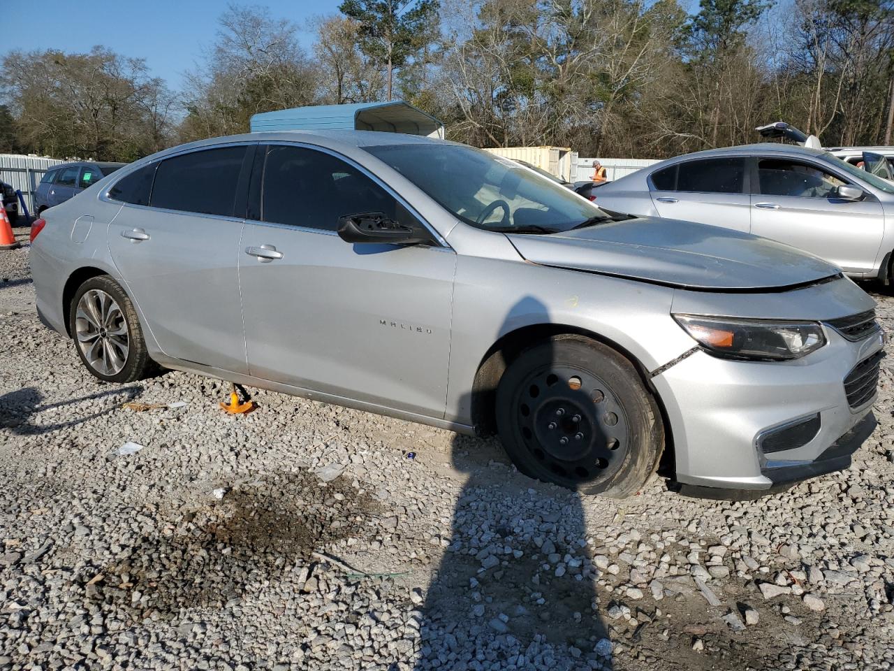 Photo 3 VIN: 1G1ZB5STXGF233941 - CHEVROLET MALIBU 