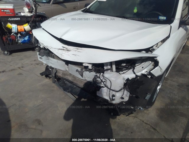 Photo 5 VIN: 1G1ZB5STXHF186833 - CHEVROLET MALIBU 