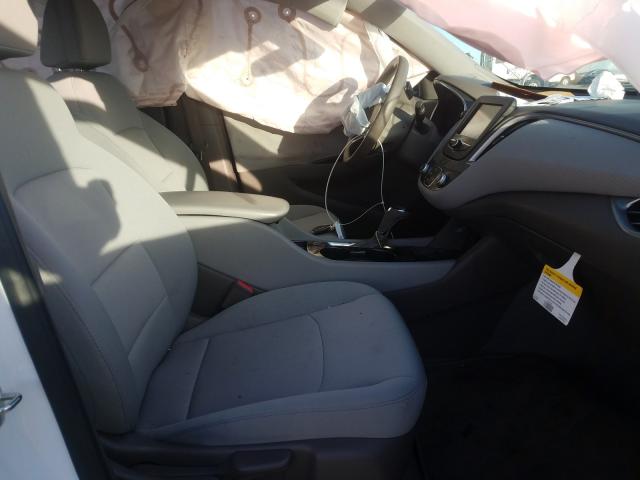 Photo 4 VIN: 1G1ZB5STXJF107344 - CHEVROLET MALIBU LS 