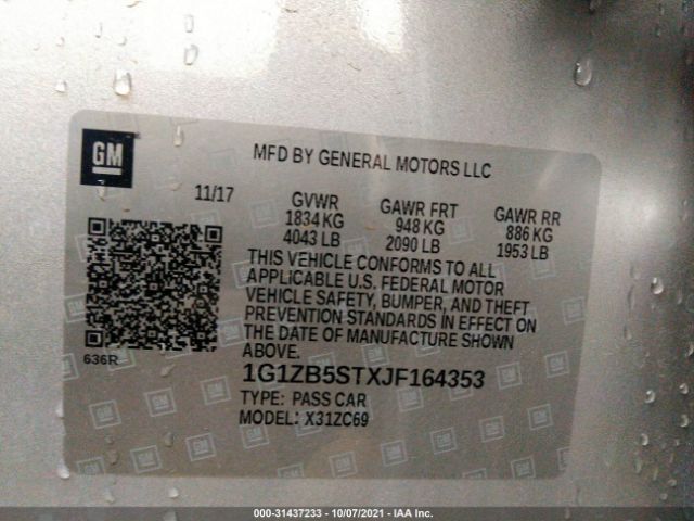 Photo 8 VIN: 1G1ZB5STXJF164353 - CHEVROLET MALIBU 