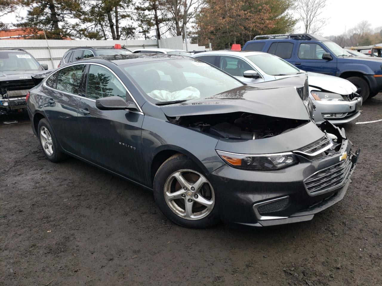 Photo 3 VIN: 1G1ZB5STXJF225233 - CHEVROLET MALIBU 