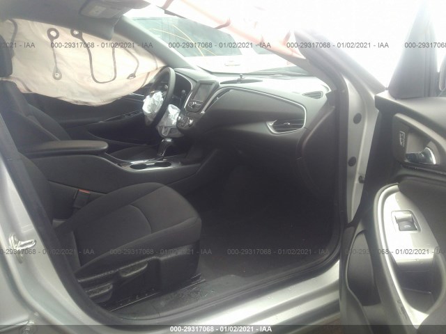 Photo 4 VIN: 1G1ZB5STXJF228942 - CHEVROLET MALIBU 