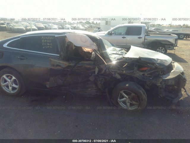 Photo 5 VIN: 1G1ZB5STXJF247832 - CHEVROLET MALIBU 