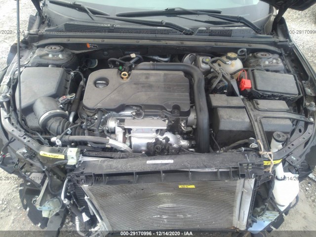 Photo 9 VIN: 1G1ZB5STXJF255610 - CHEVROLET MALIBU 