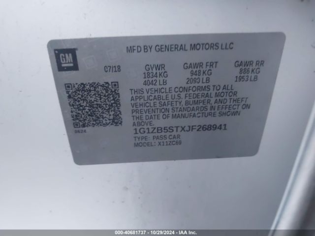 Photo 8 VIN: 1G1ZB5STXJF268941 - CHEVROLET MALIBU 