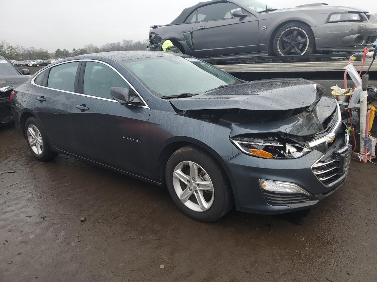 Photo 3 VIN: 1G1ZB5STXLF129928 - CHEVROLET MALIBU 