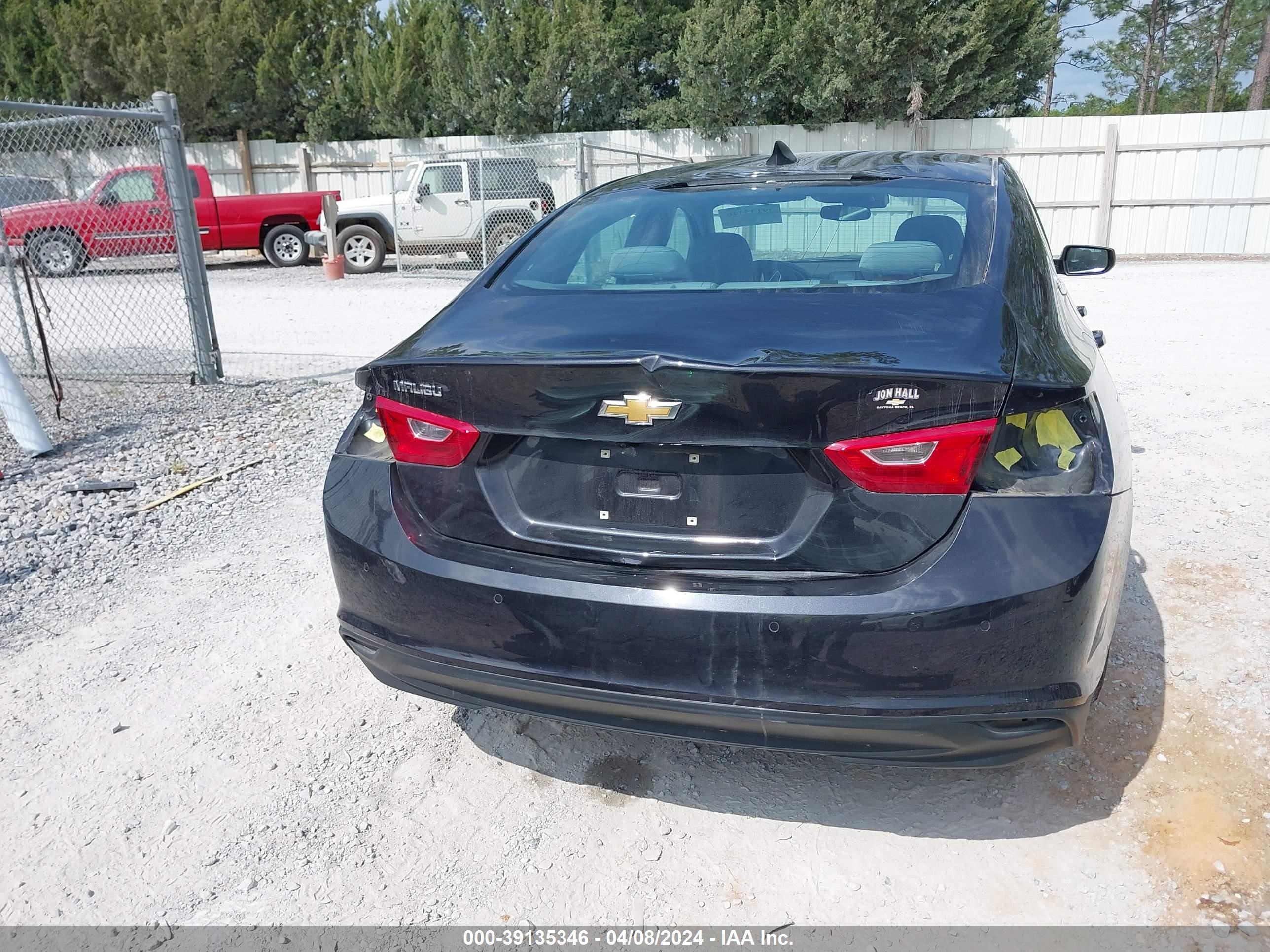 Photo 5 VIN: 1G1ZB5STXNF200029 - CHEVROLET MALIBU 