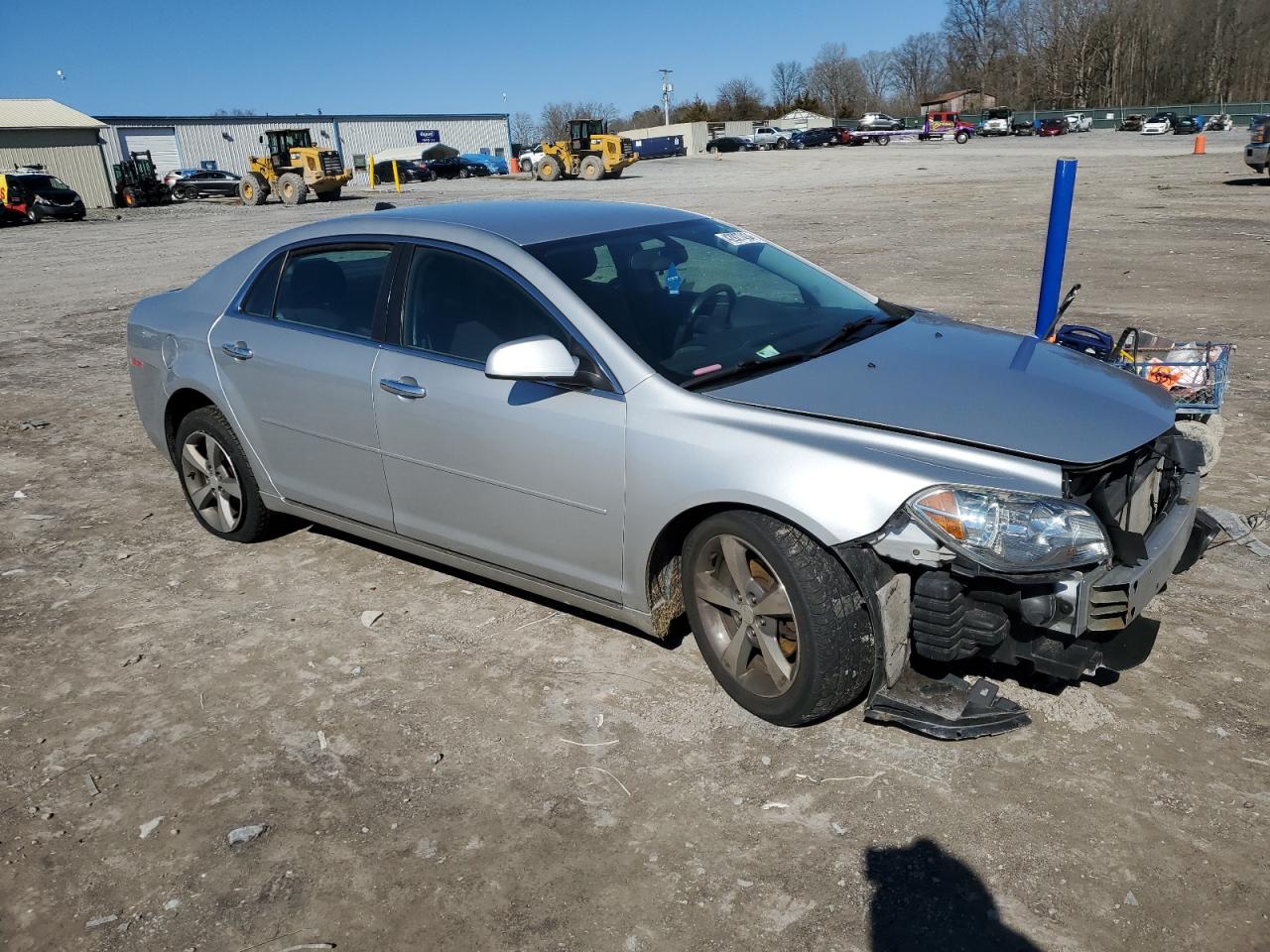 Photo 3 VIN: 1G1ZC5E00CF176187 - CHEVROLET MALIBU 