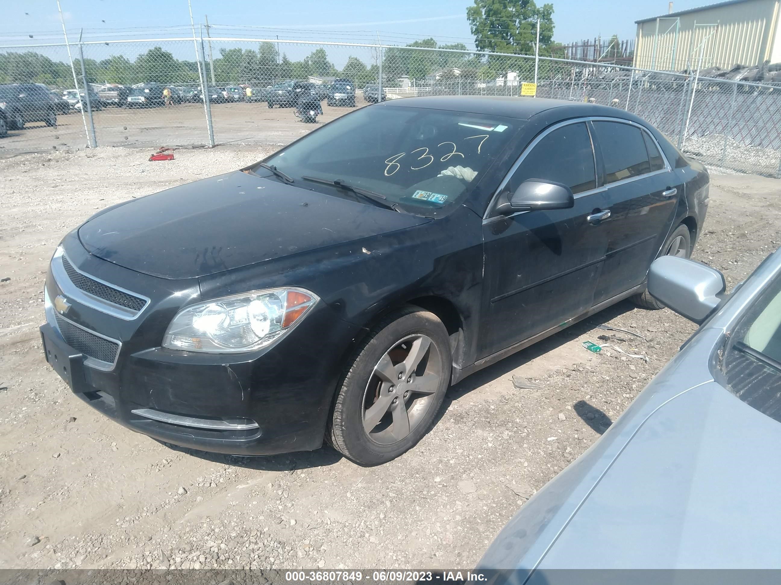 Photo 2 VIN: 1G1ZC5E01CF268327 - CHEVROLET MALIBU 