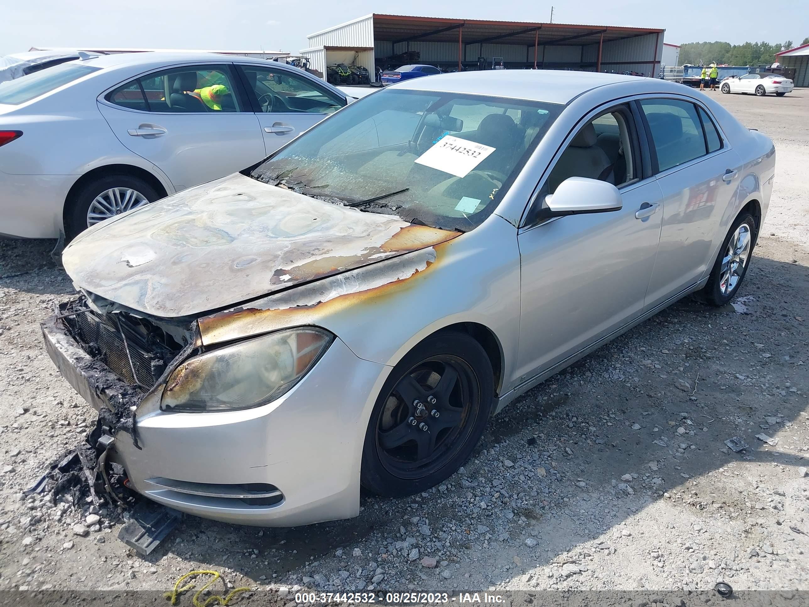 Photo 1 VIN: 1G1ZC5E02A4104366 - CHEVROLET MALIBU 