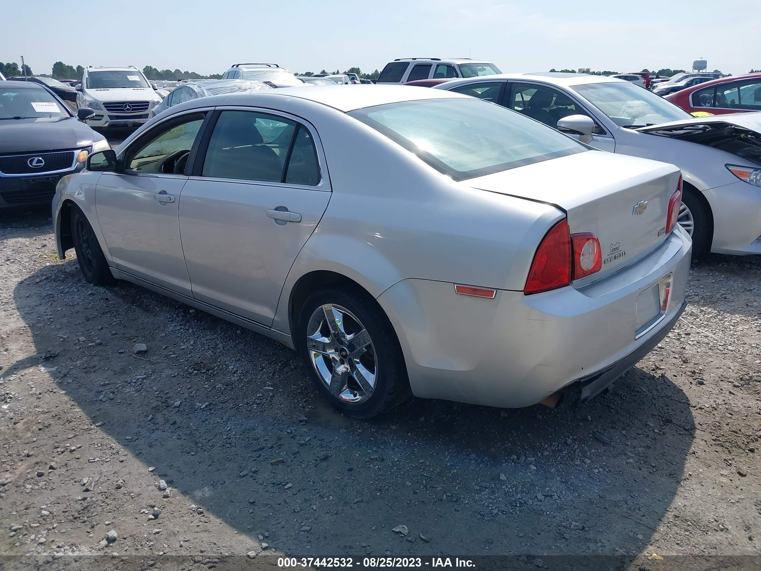 Photo 2 VIN: 1G1ZC5E02A4104366 - CHEVROLET MALIBU 