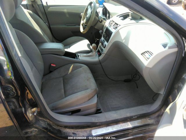 Photo 4 VIN: 1G1ZC5E02AF178312 - CHEVROLET MALIBU 