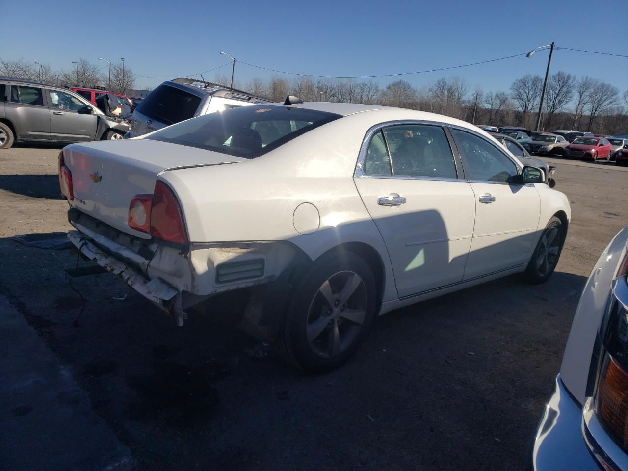 Photo 2 VIN: 1G1ZC5E02CF179432 - CHEVROLET MALIBU 