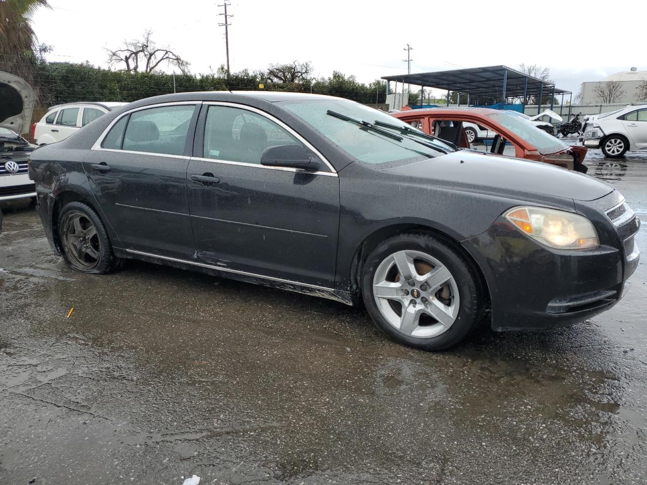 Photo 3 VIN: 1G1ZC5E03AF206053 - CHEVROLET MALIBU 