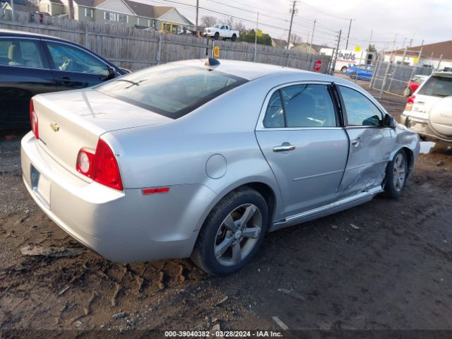 Photo 3 VIN: 1G1ZC5E04CF204525 - CHEVROLET MALIBU 