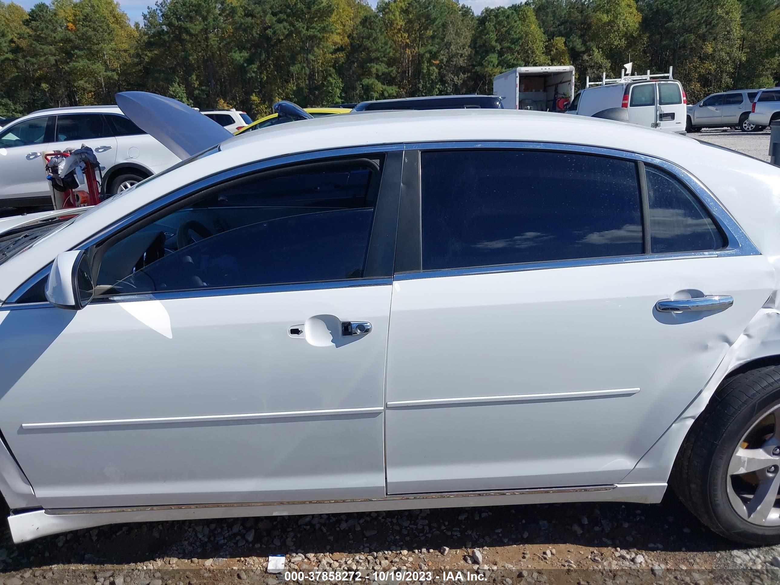 Photo 14 VIN: 1G1ZC5E04CF272307 - CHEVROLET MALIBU 