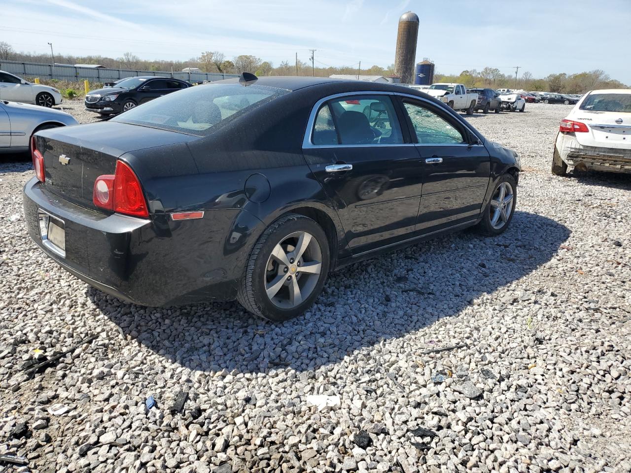 Photo 2 VIN: 1G1ZC5E05CF175052 - CHEVROLET MALIBU 